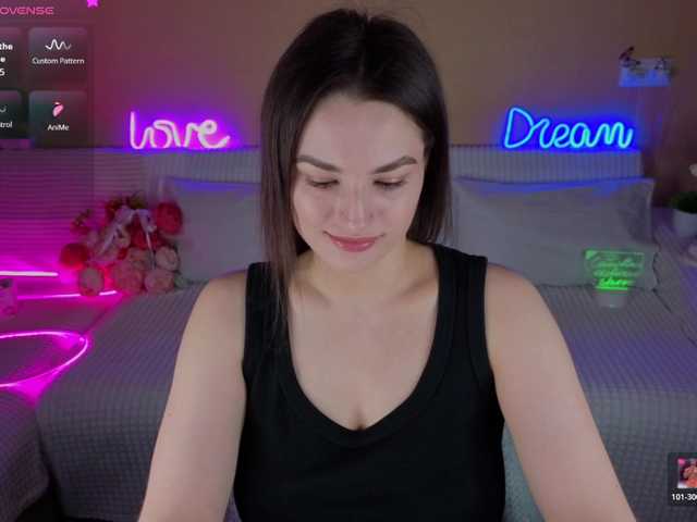 Camilla-One's BongaCams show and profile