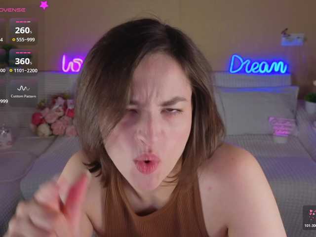 Camilla-One live cam on BongaCams