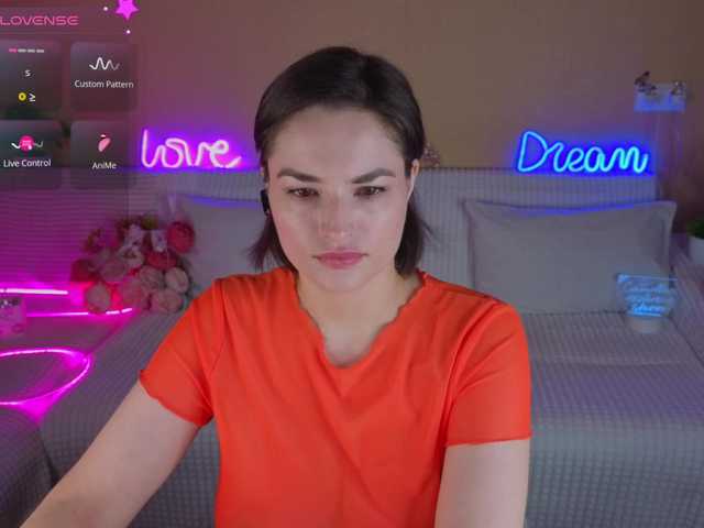 Camilla-One live cam on BongaCams