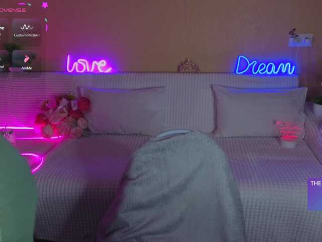 Camilla-One live cam on BongaCams
