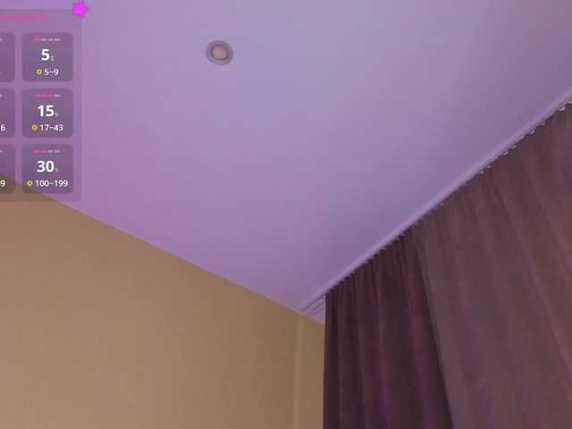 Camilla-One live cam on BongaCams