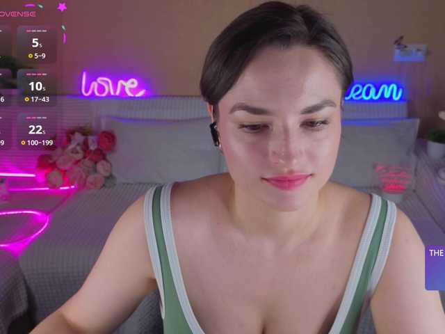 Camilla-One live cam on BongaCams