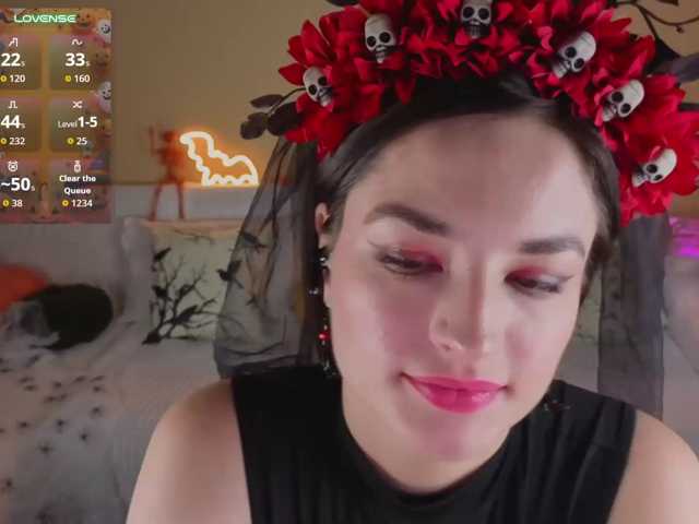 Camilla-One live cam on BongaCams