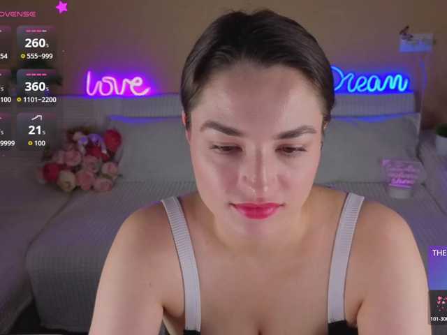 Camilla-One live cam on BongaCams