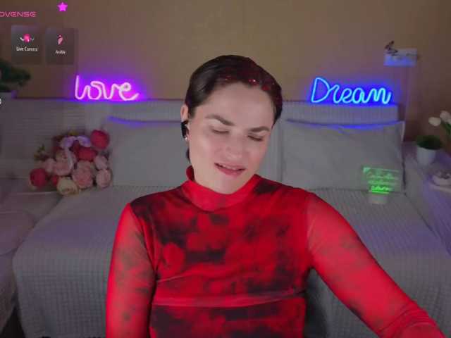 Camilla-One live cam on BongaCams