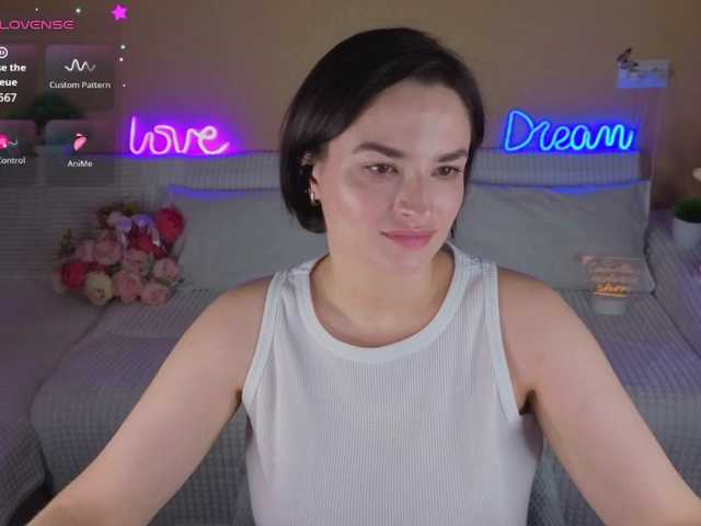 Camilla-One live cam on BongaCams