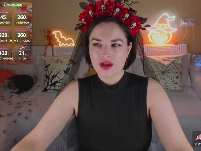 Camilla-One live cam on BongaCams