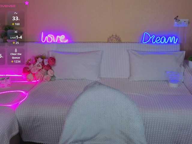 Camilla-One live cam on BongaCams