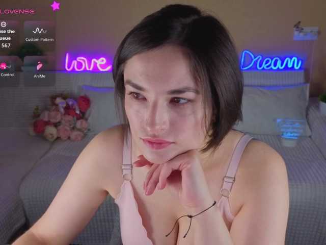 Camilla-One live cam preview