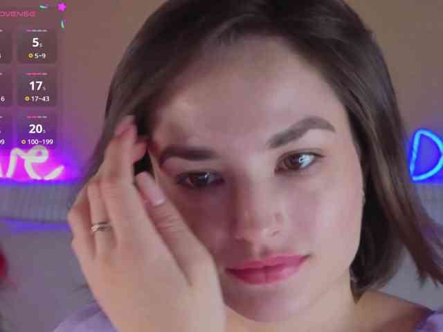 Camilla-One Sex Cam Show