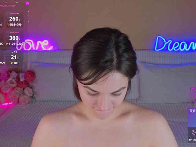 Camilla-One Sex Cam Show