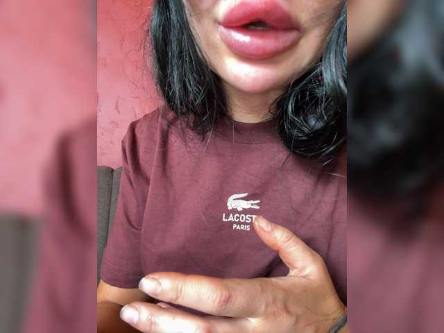 Live трансляция Ekaterina2221 - Runet.cam