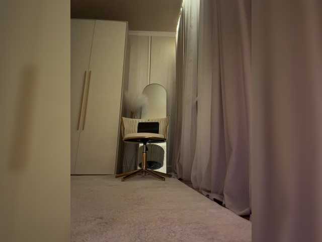 Ekaterina2221 live cam