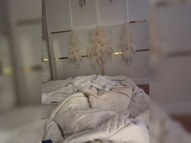 Ekaterina2221 live webcam show