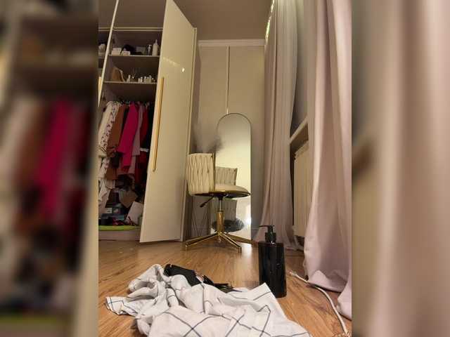 aniram2221 live webcam show