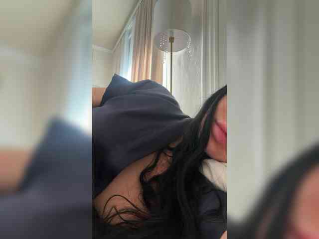 Ekaterina2221 webcam