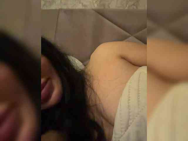 Ekaterina2221 webcam