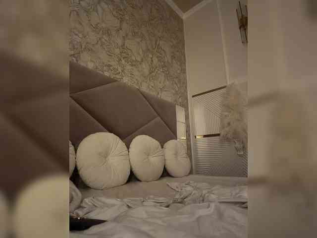 Ekaterina2221 webcam