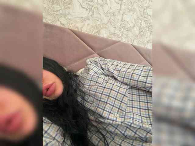 Ekaterina2221 webcam