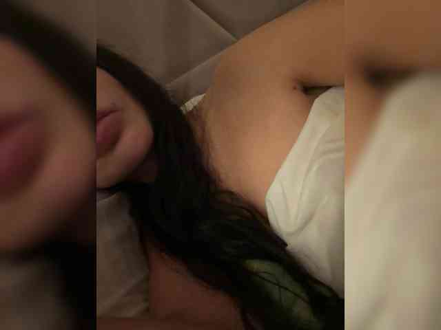 Ekaterina2221 webcam
