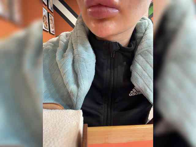 Ekaterina2221 webcam