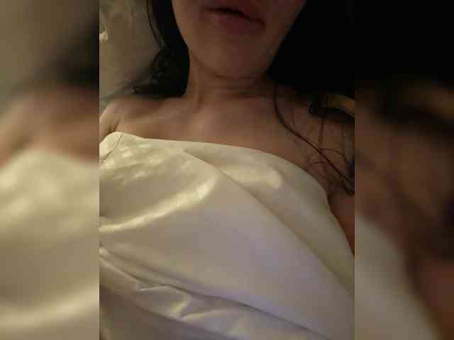 Ekaterina2221 webcam