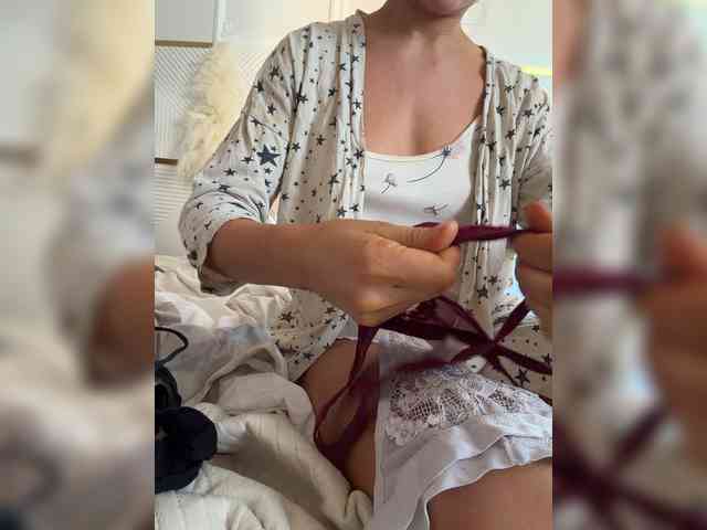 Ekaterina2221 webcam