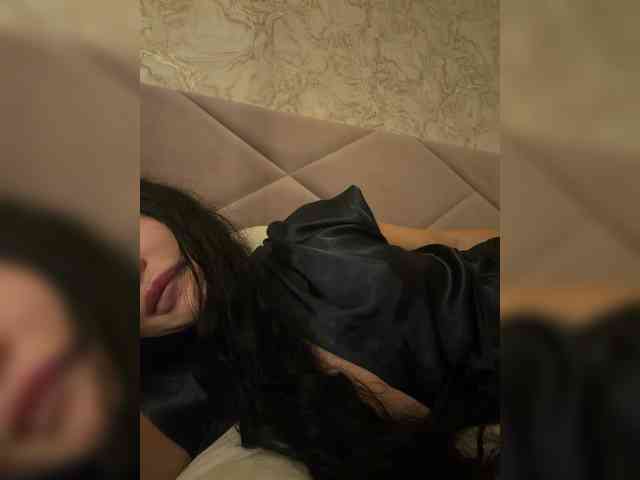 Ekaterina2221 webcam