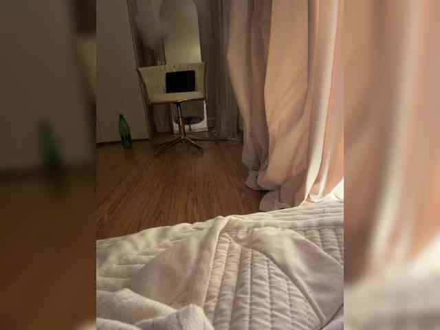 Ekaterina2221 webcam