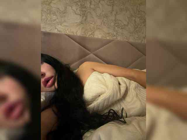 Ekaterina2221 webcam
