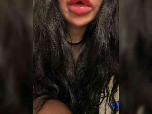 Ekaterina2221 webcam