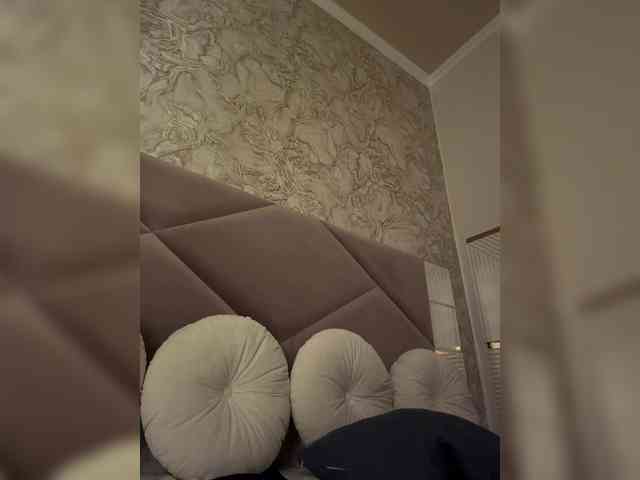 Ekaterina2221 webcam