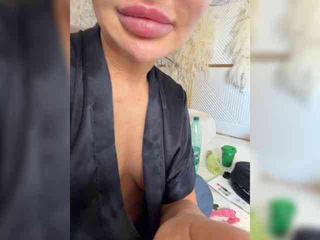 Ekaterina2221 webcam