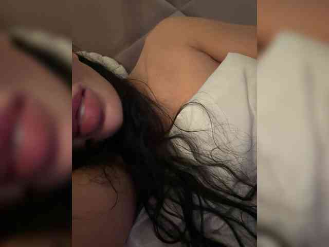 Ekaterina2221 webcam