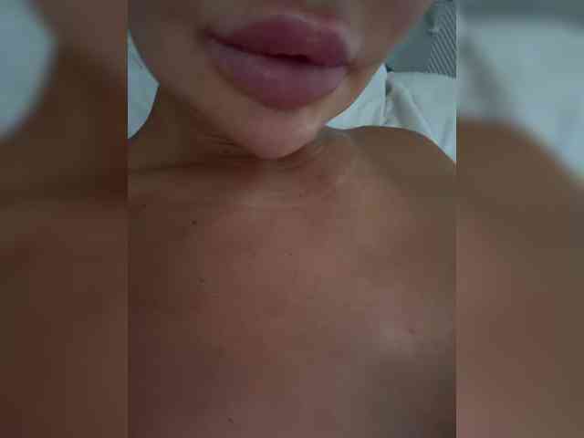 Ekaterina2221 webcam