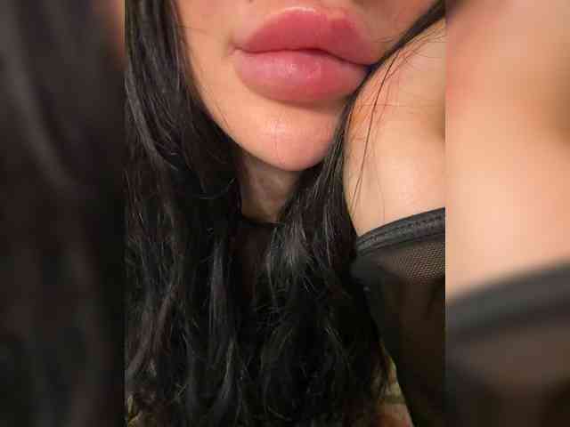 Ekaterina2221 webcam