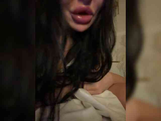 Ekaterina2221 webcam