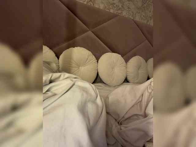 Ekaterina2221 webcam