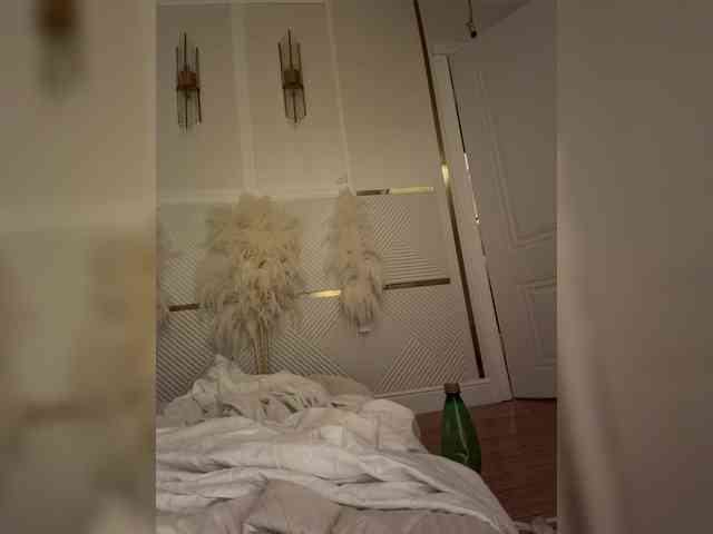 Ekaterina2221 webcam