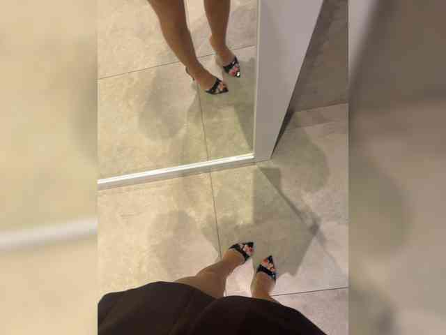 Ekaterina2221 webcam