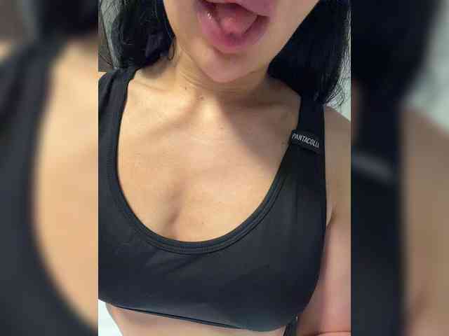 Ekaterina2221 webcam