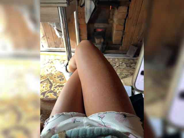 Ekaterina2221 webcam