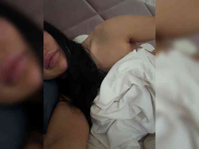 Ekaterina2221 webcam