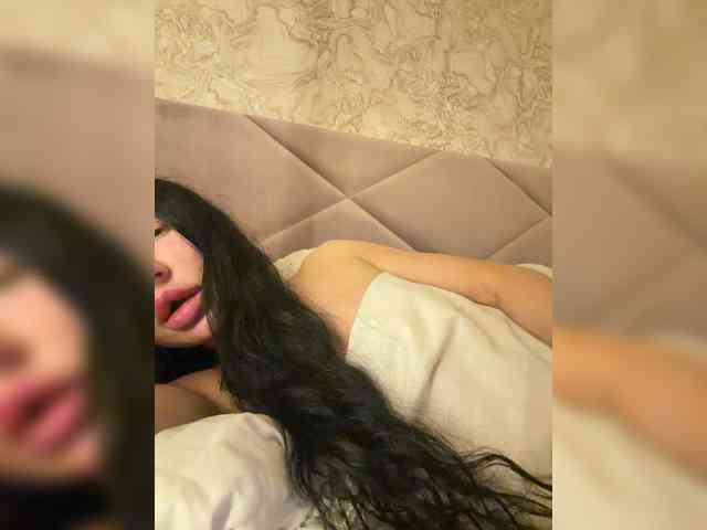 Ekaterina2221 webcam