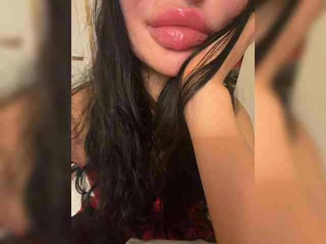 Ekaterina2221 webcam