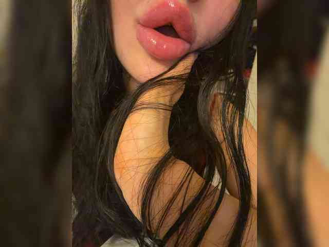 Ekaterina2221 webcam