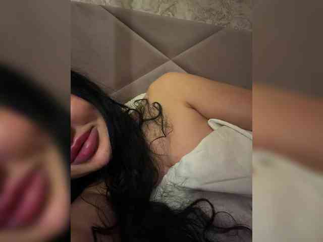 Ekaterina2221 webcam