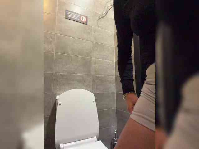Ekaterina2221 webcam