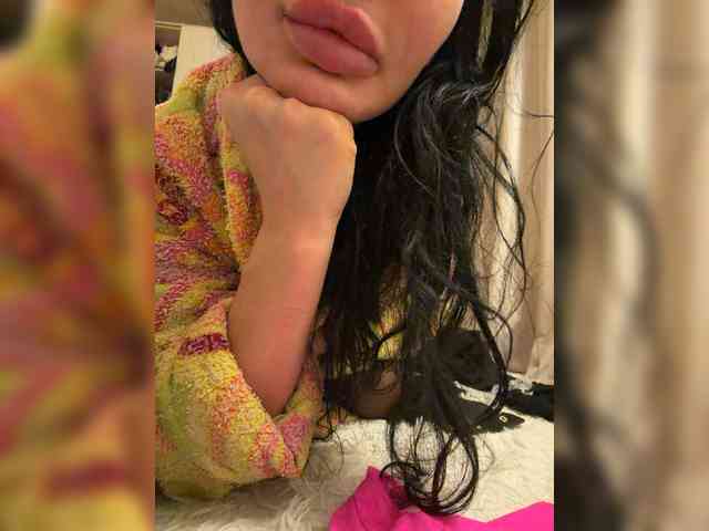 Ekaterina2221 webcam
