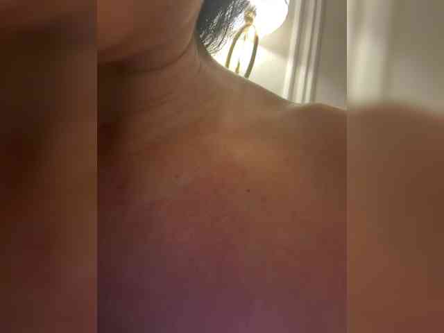 Ekaterina2221 webcam
